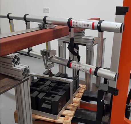 2.5M + 2.5M Telescopic Multi-Position Ladder: photo 4 of 4 from the OPSS notice of 9 Apr 2024
