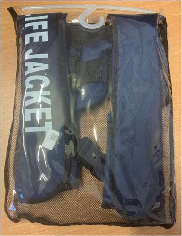 Eleven models of life jacket: photo 2 of 2 from the OPSS notice of 15 Jul 2022