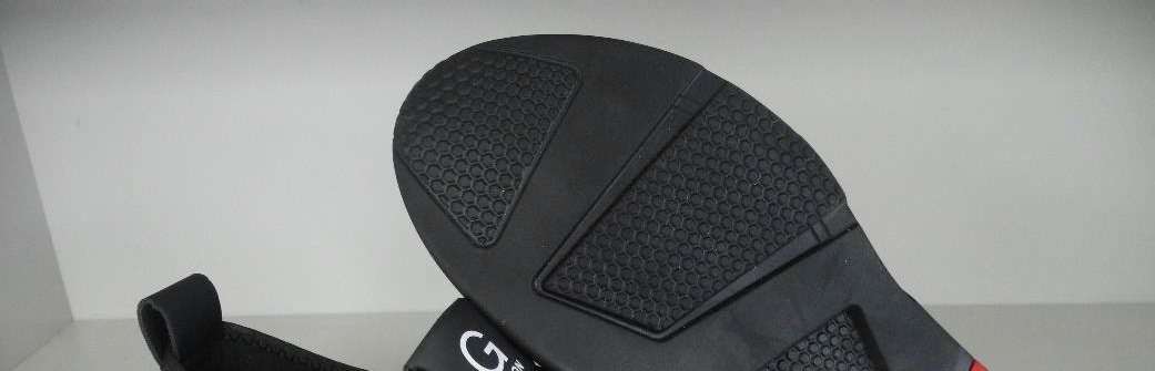 G-Fashion Steel Toes Cap Safety Trainers: photo 3 of 4 from the OPSS notice of 3 Dec 2021