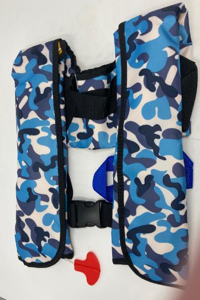 Inflatable Lifejacket P14061 (Blue Camouflage): photo 2 of 2 from the OPSS notice of 22 Jan 2024
