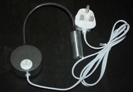 Youngine 3W LED Reading Light sold on Amazon: photo 2 of 2 from the OPSS notice of 13 Mar 2025
